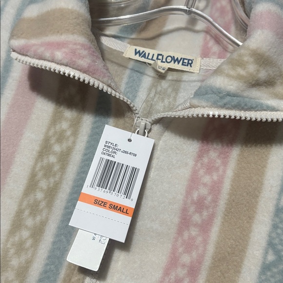 Wallflower fleece quarter-zip pullover hoodie - Picture 9 of 10